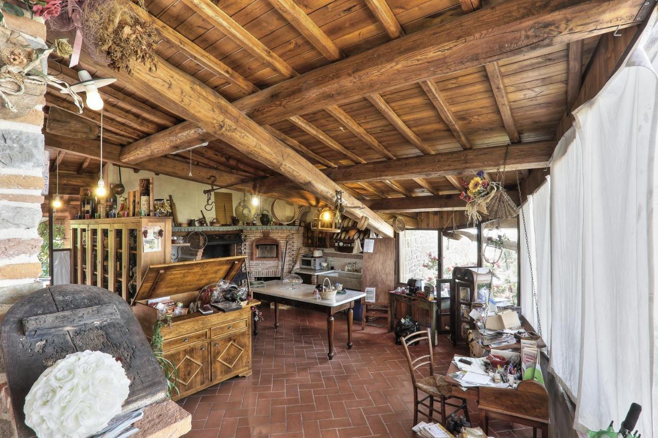 Casa Vacanze La Porta Vinci Exterior photo